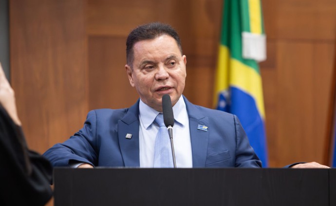 Deputado Botelho apresenta substitutivo integral à PEC que trata da Revisão Geral Anual como direito aos servidores civis e militares