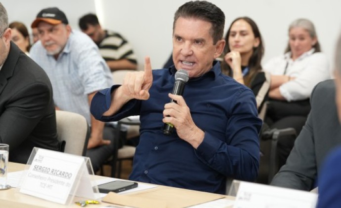 Sérgio Ricardo defende adequação de normas à realidade do pequeno produtor