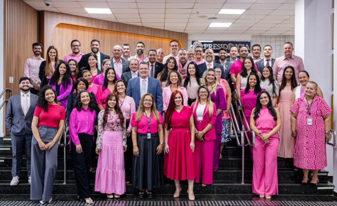 Presidente da ALMT, Max Russi, adere à campanha Outubro Rosa