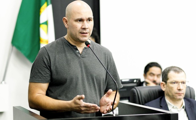 Prefeito modifica projeto do Prêmio Saúde após reunião com vereadores e sindicatos