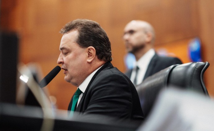 A Democracia e o papel da Assembleia Legislativa!