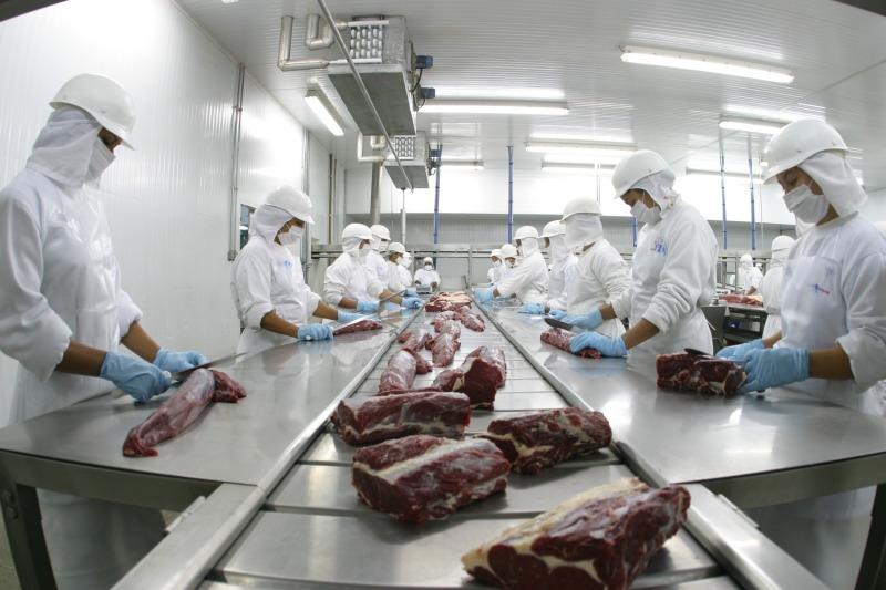 Mato Grosso exporta 368,8 mil toneladas de carne bovina para 77 países