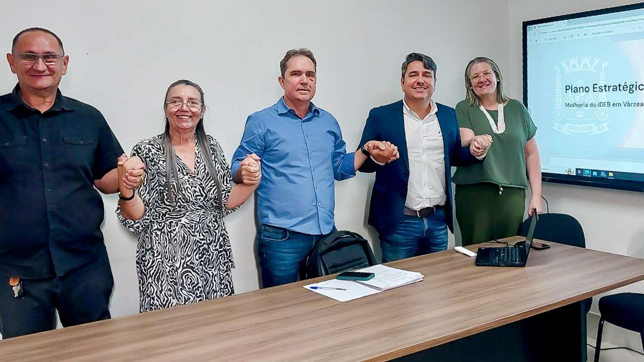 Igor Cunha apresenta equipe de gestão e Plano Estratégico para melhoria do IDEB