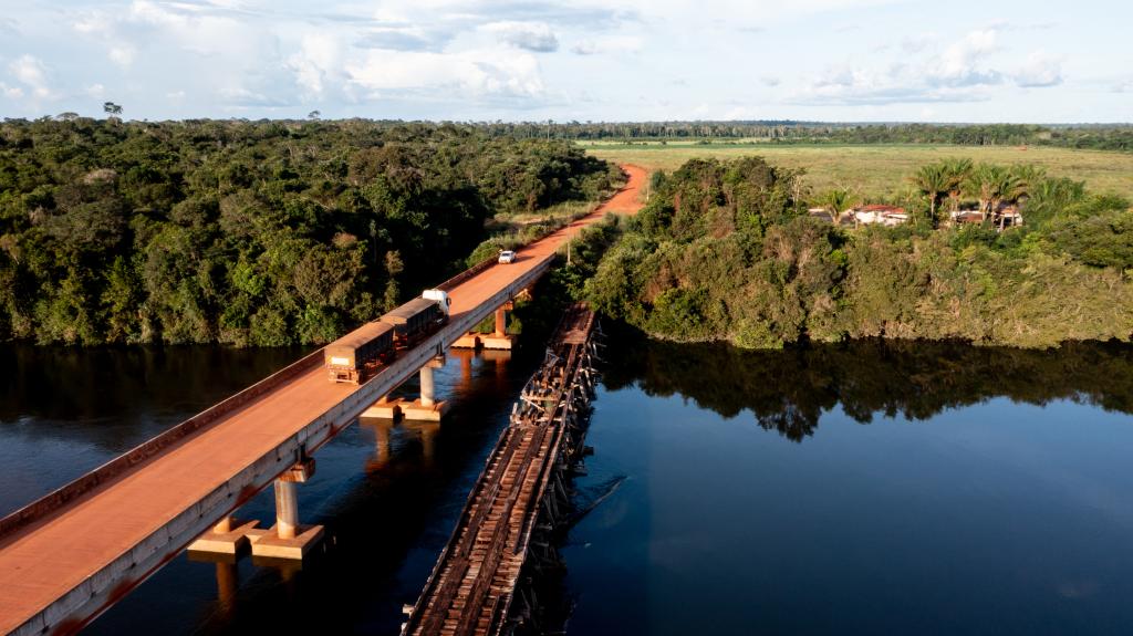 Governo de MT vai substituir mais de 1,3 mil pontes de madeira até 2026