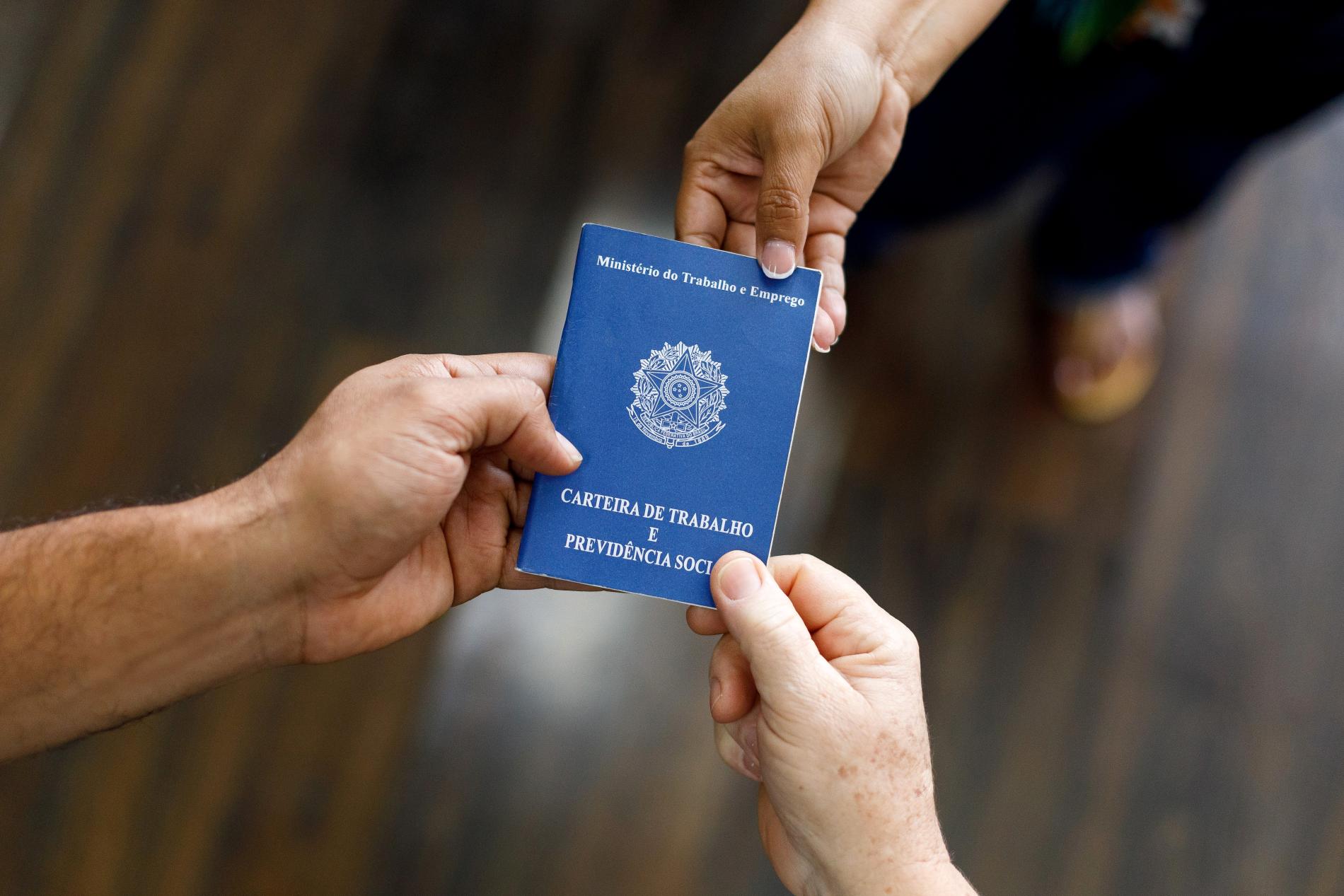 Sine Cuiabá tem mais de 400 vagas de emprego com salários que chegam a R$ 7 mil