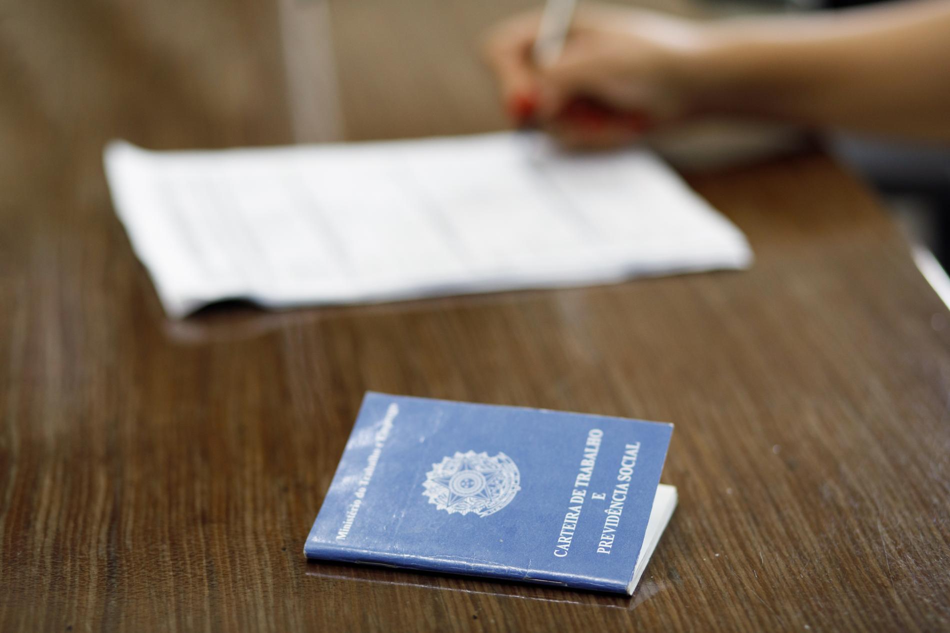 Sine de Cuiabá tem 1.006 empregos e setor de serviços oferece mais de 250 vagas