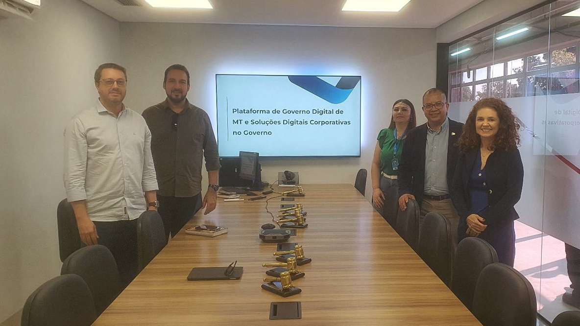 Várzea Grande busca por soluções digitais junto ao governo do Estado