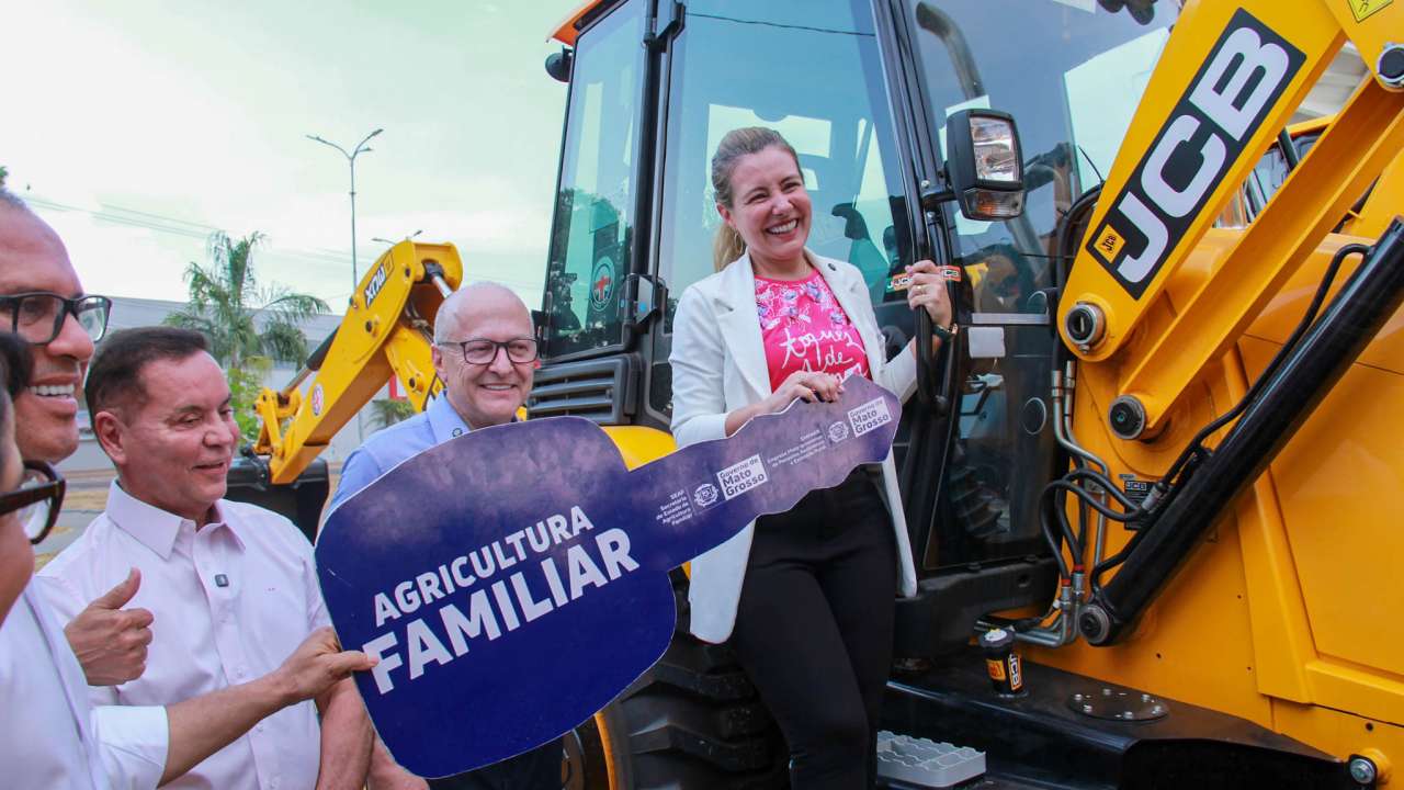 Várzea Grande recebe R$ 3 milhões em equipamentos para agricultura familiar