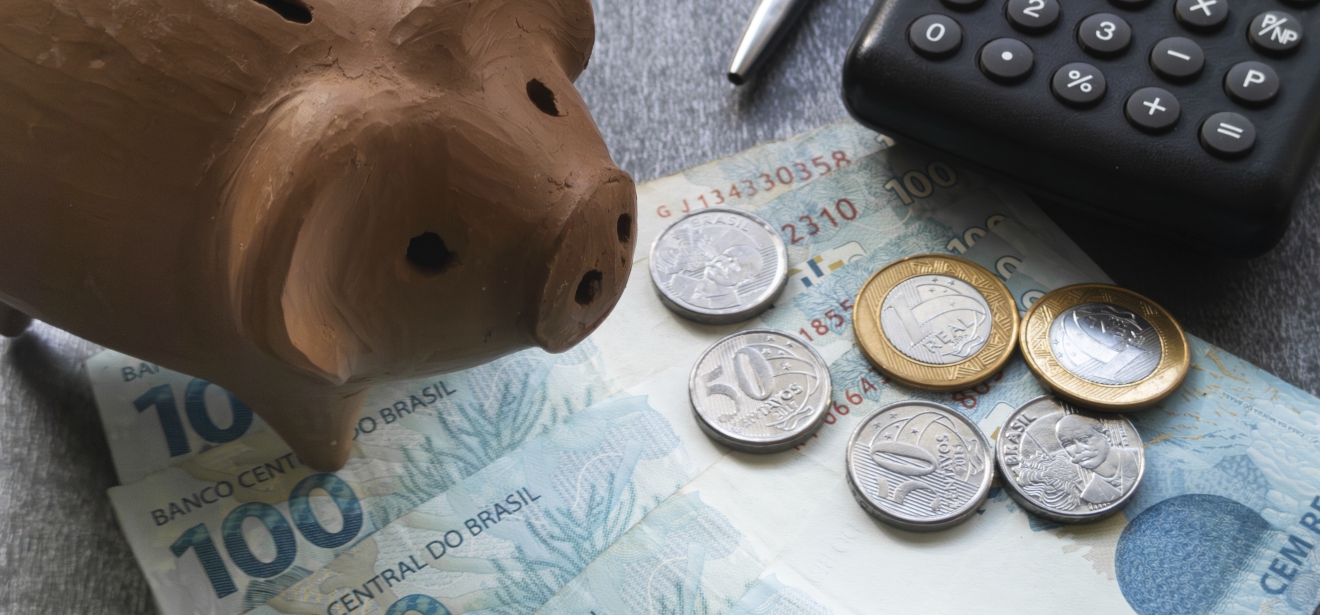 Esforço para controlar gastos faz cair endividamento das famílias em Cuiabá